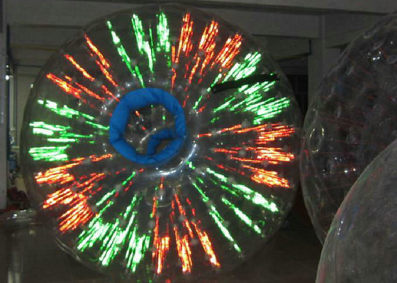 LED beleuchtetes aufblasbarer Hamster-Ball-wasserdichtes Unterhaltungs-Sport-Spiel im Freien